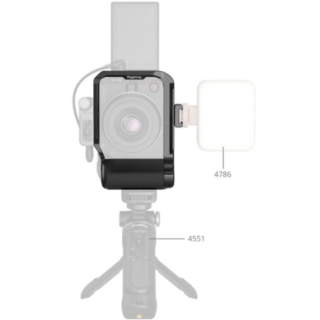 SmallRig 5766B - zestaw, klatka, uchwyt górny i zacisk kabli HDMI i USB-C, do Canon EOS R50 V (czarny) - przykład użycia